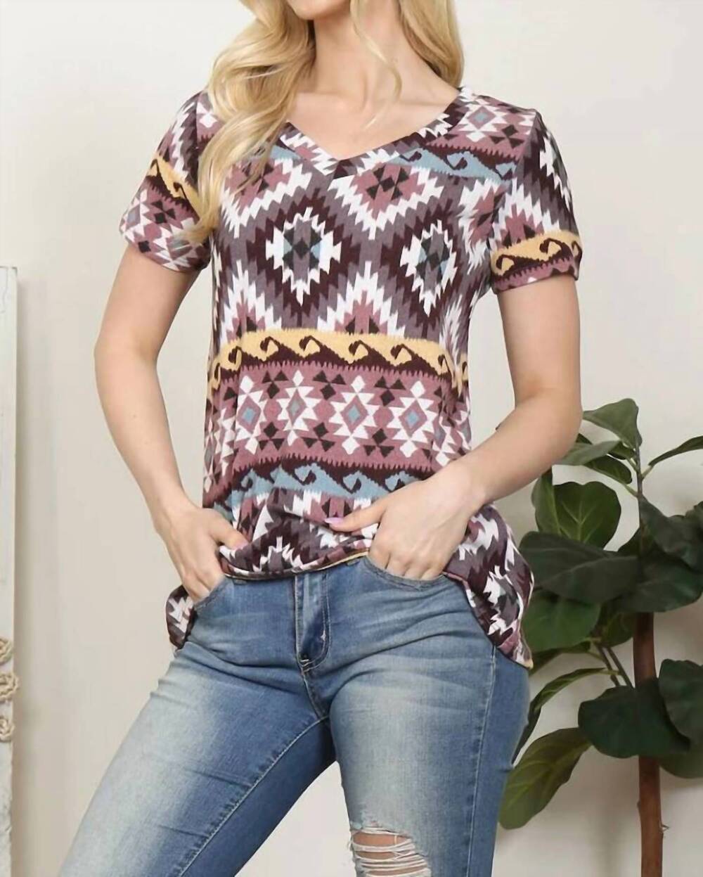 NEW PERFECT PEACH women's aztec printed v-neck short sleeve top in choco/mauve